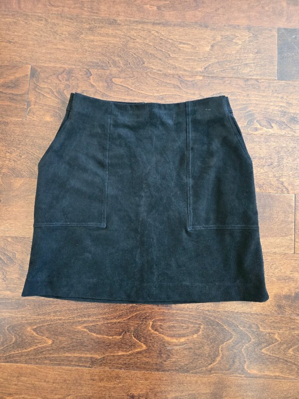 Banana Republic Black Vegan Suede Mini Skirt Size 2